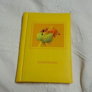 NWOT Adorable Ann Geeds photo album ! Will hold 8x6 pic